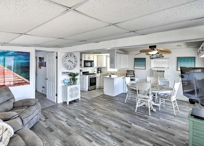 Casa vacanze Havasu W/ Perks, Walk To *