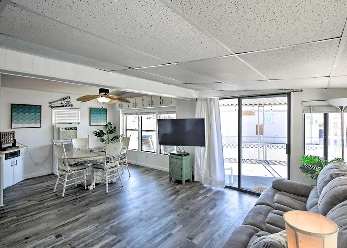 Casa vacanze Havasu W/ Perks, Walk To *